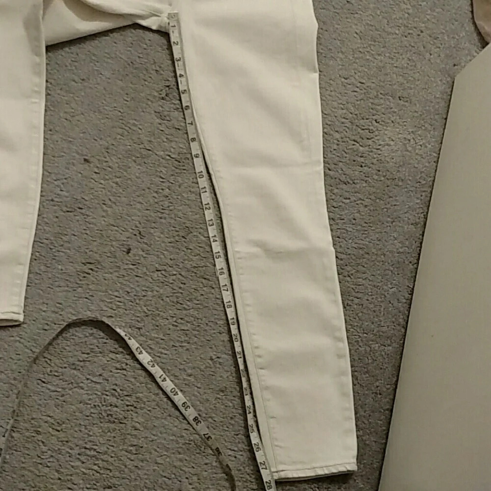 J crew Toothpick Ankle Jeans Off-white. Size 27 - Picture 6 of 6